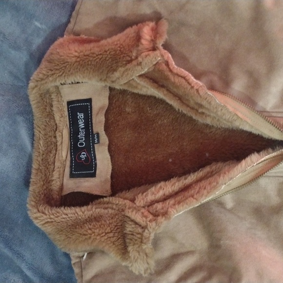 Jacket - Picture 4 of 6